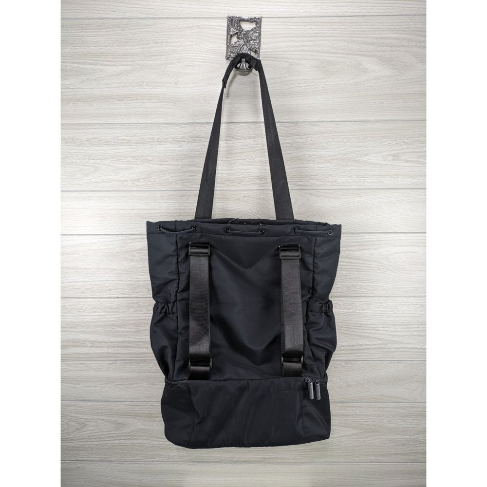 NWT Convertible Gym Bag - Picture 6 of 16